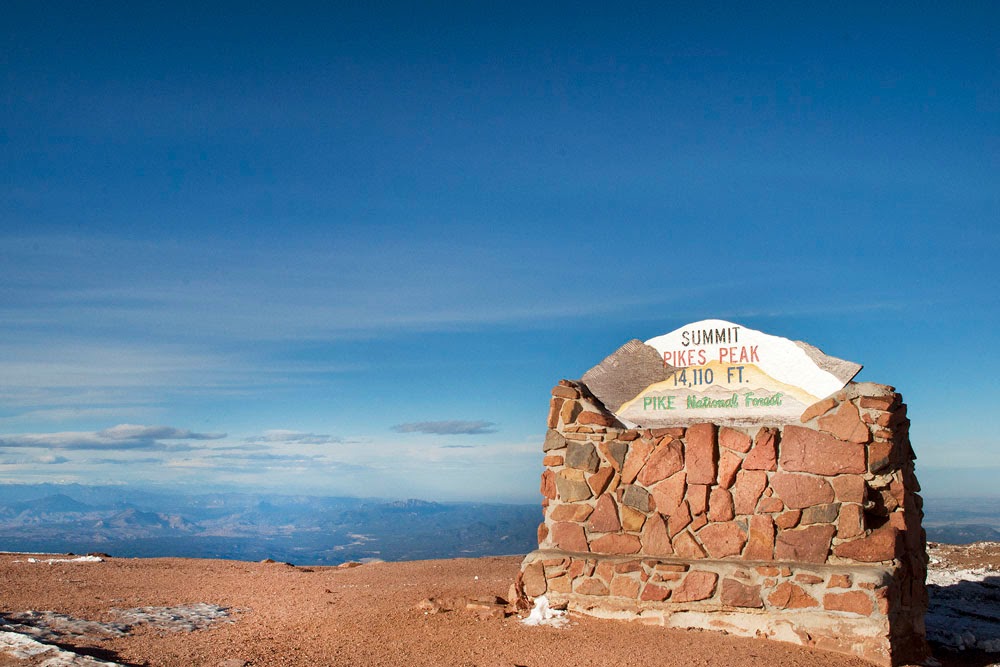 a drive up pikes peak thought sight