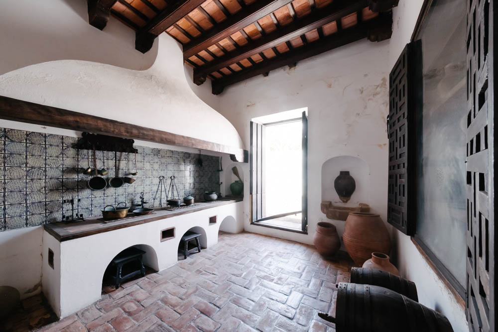 The kitchen of the Casa Blanca
